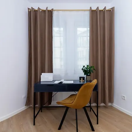 Old Town Dluga 48 Family By Renters *