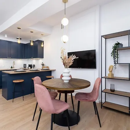 Old Town Dluga 48 Family By Renters Apartament Kraków